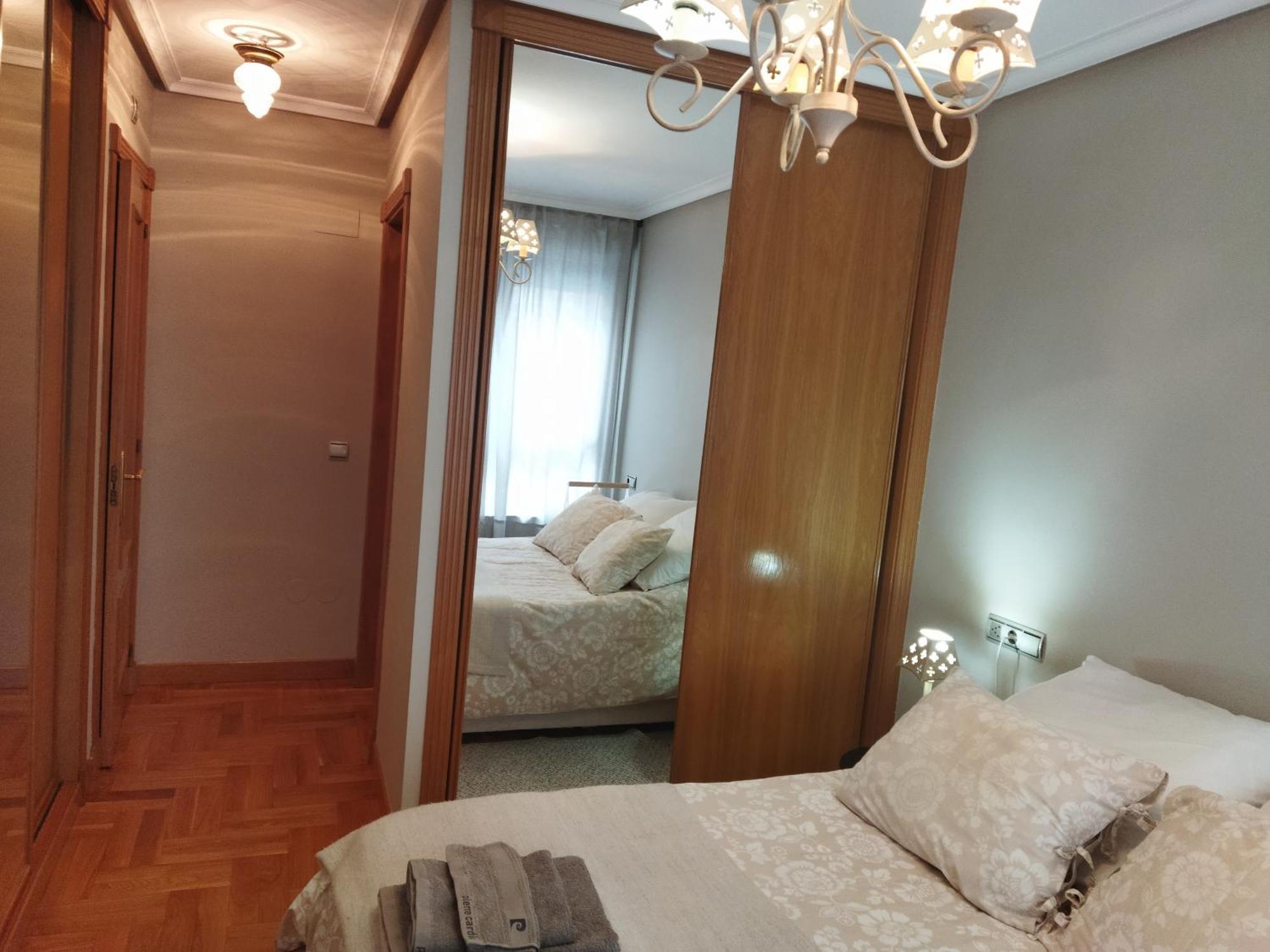 Céntrico En Con Parking Y Wifi Appartement Oviede